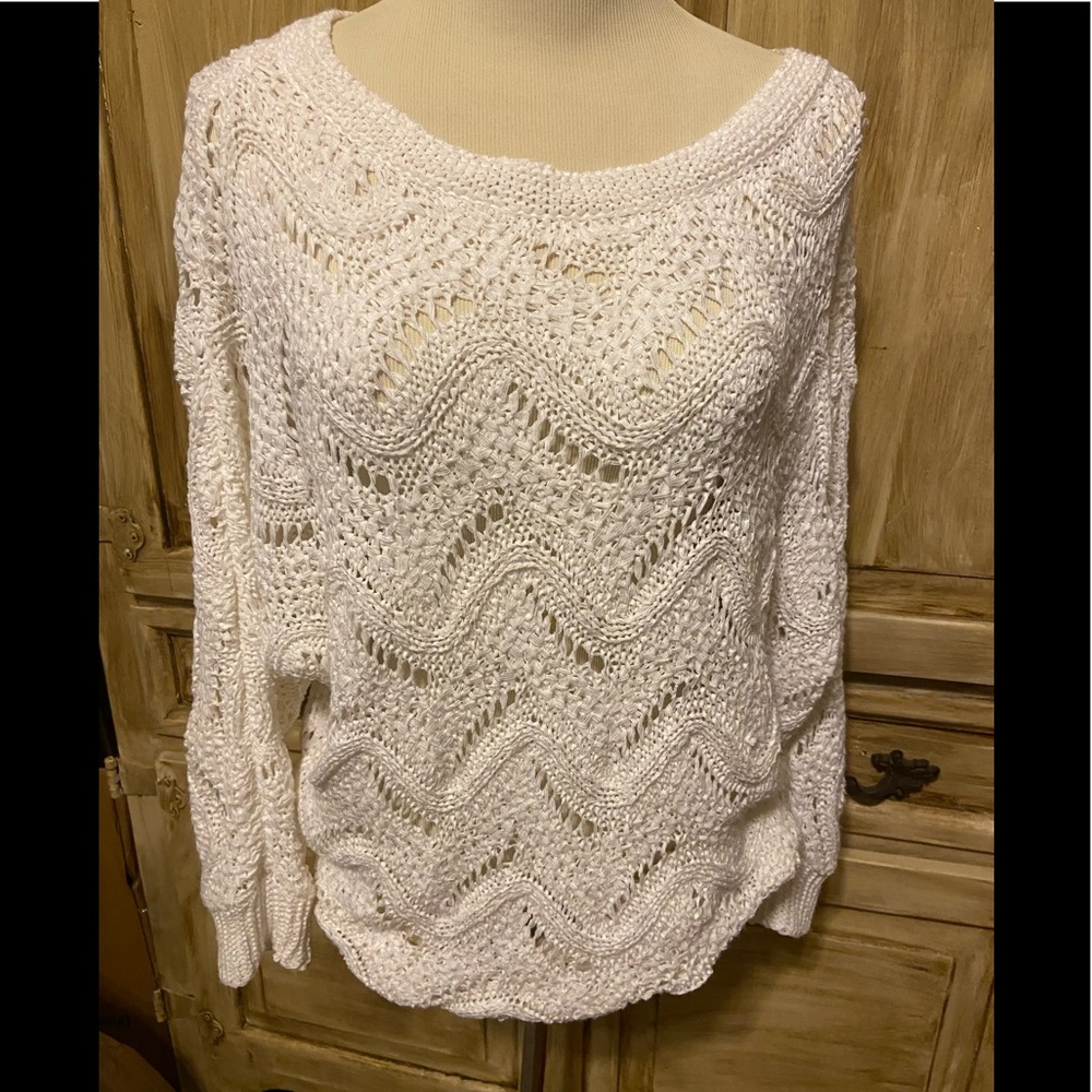 Lilly Pulitzer white crochet 🧶 top sz M/L